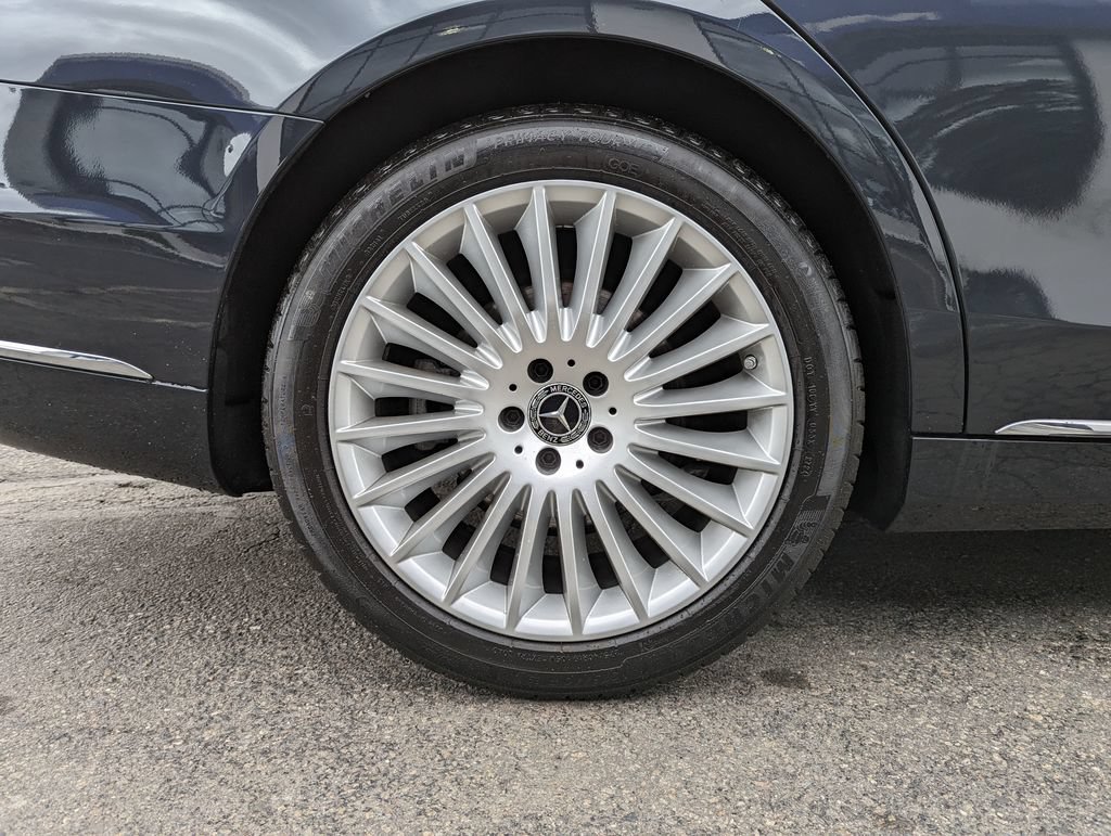 Used 2018 Mercedes-Benz S 560 4MATIC Sedan image 48
