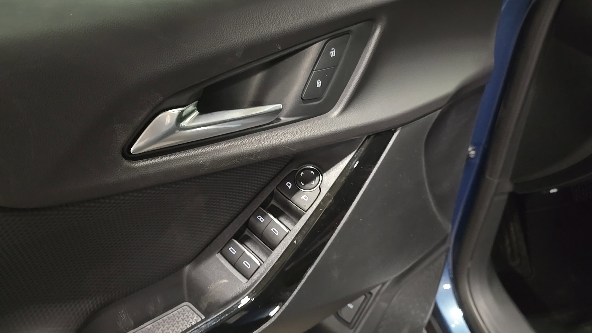 New 2026 Chevrolet Equinox RS image 18