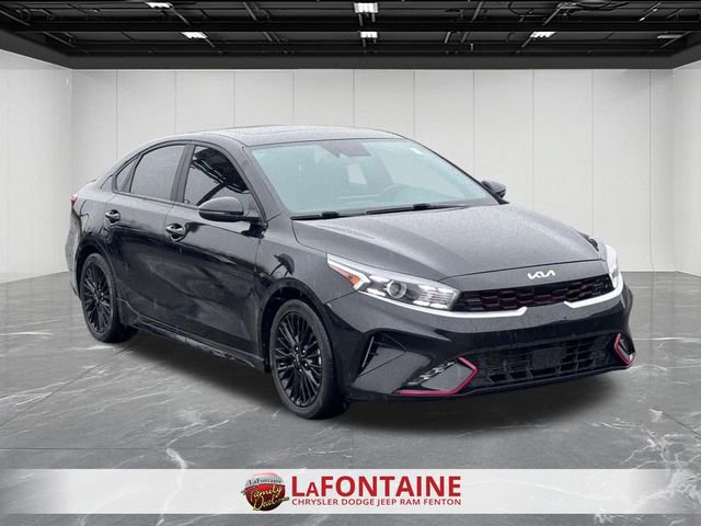 Used 2023 Kia Forte GT-Line w/ GT-Line Premium Package image 7