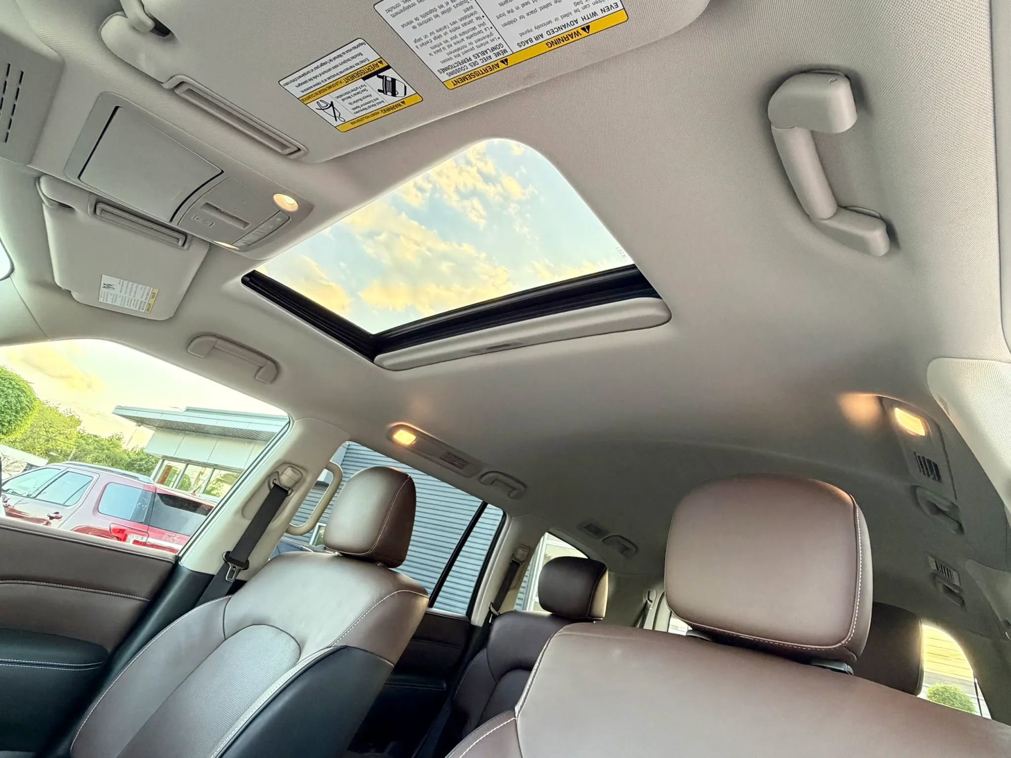 Used 2024 INFINITI QX80 Premium Select w/ Cargo Package AWD/4WD image 48