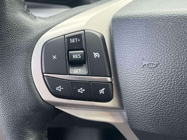 Used 2023 Ford Explorer XLT w/ Equipment Group 202A AWD/4WD image 27