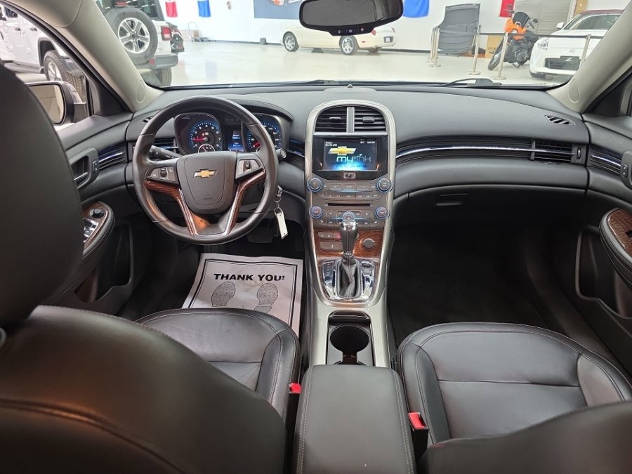 Used 2013 Chevrolet Malibu LTZ FWD image 10