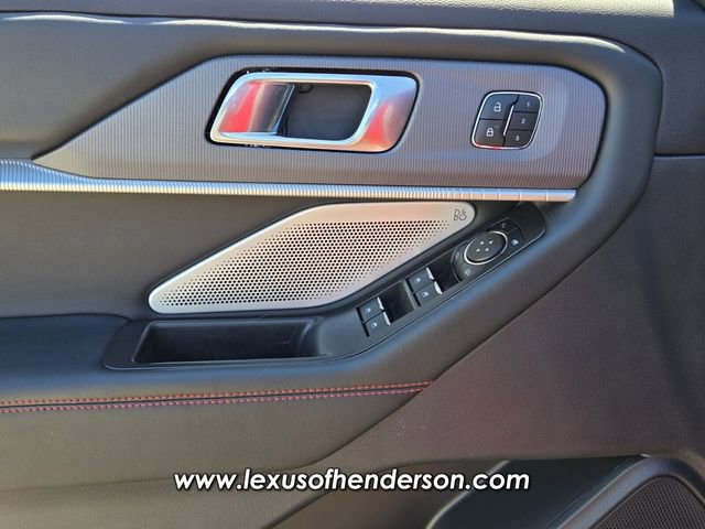 Used 2025 Ford Explorer ST AWD/4WD image 22