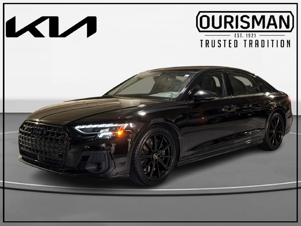 Used 2024 Audi S8 AWD/4WD image 2