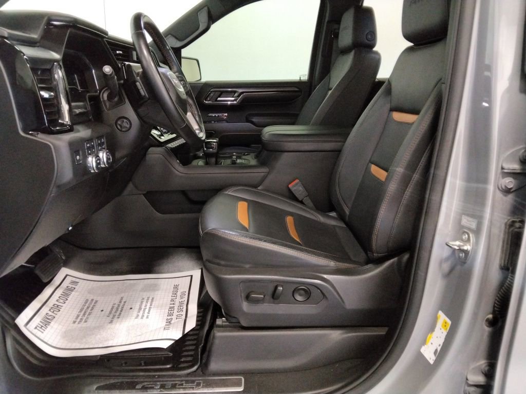 Used 2024 GMC Sierra 1500 AT4 w/ Technology Package image 29