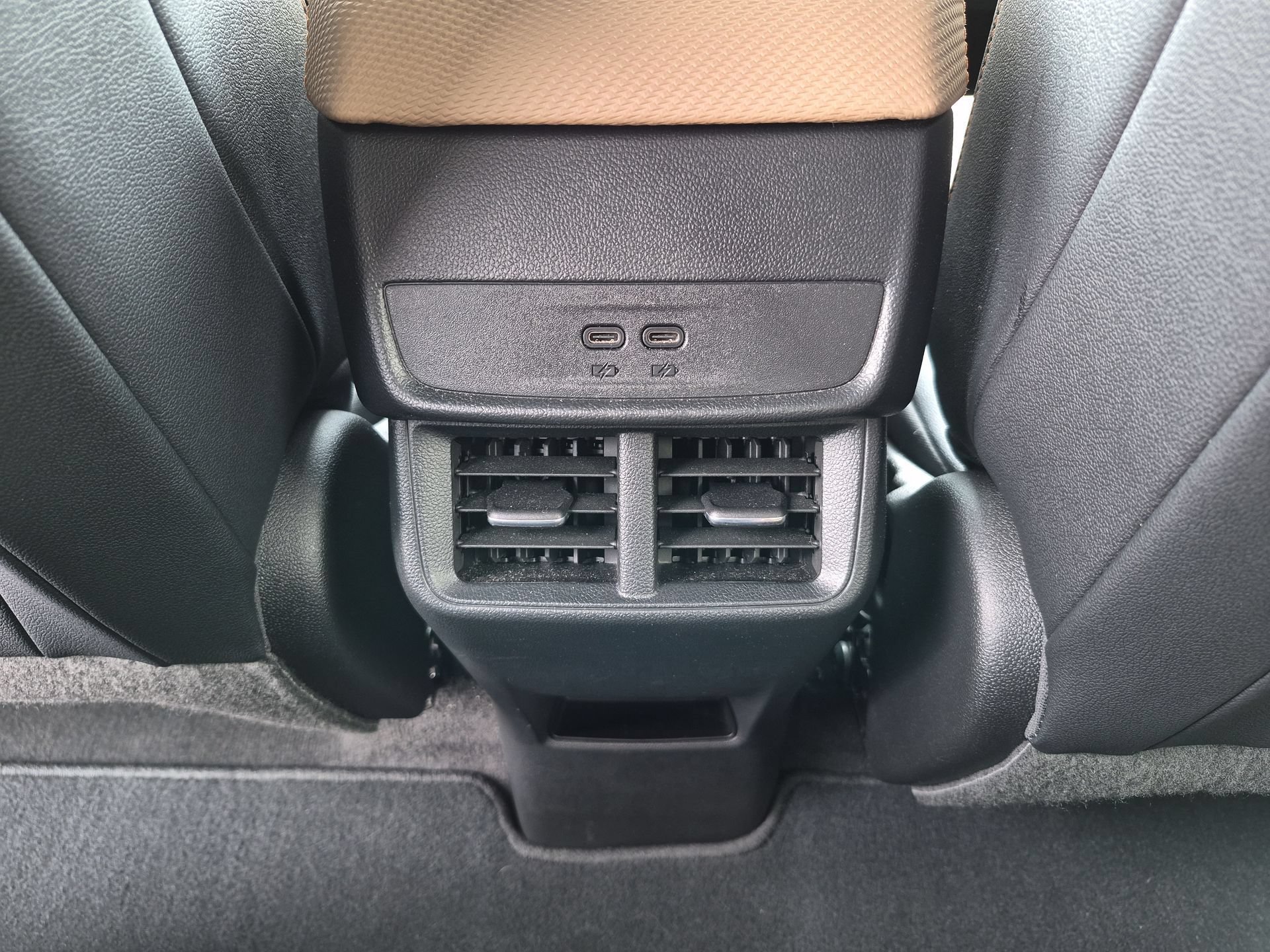 Certified 2025 Chevrolet Equinox ACTIV AWD/4WD image 21