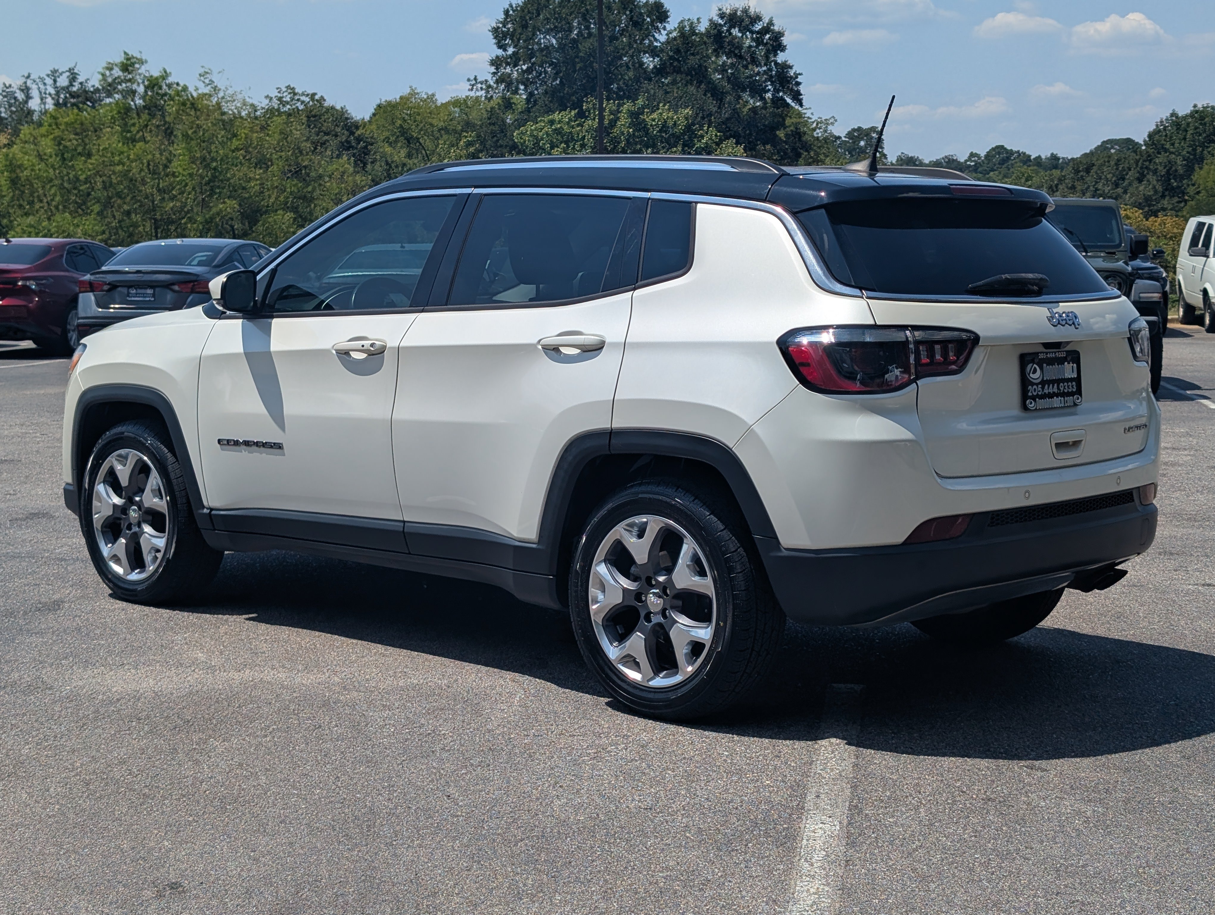Used 2021 Jeep Compass Limited FWD image 7