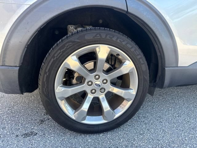 Used 2020 Ford Explorer Platinum w/ Premium Technology Package AWD/4WD image 16