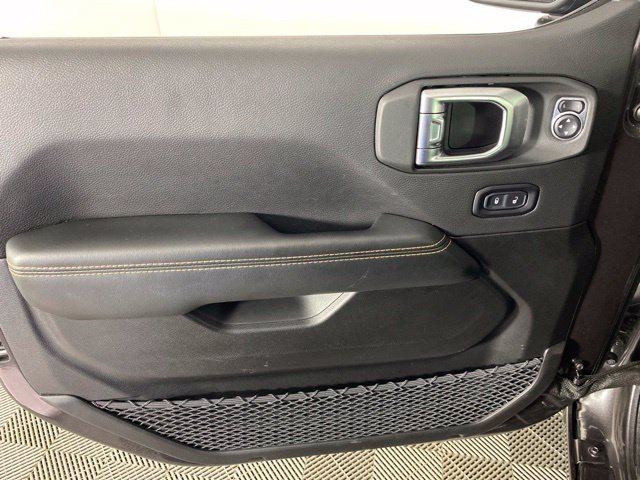 Used 2026 Jeep Wrangler Unlimited Sahara AWD/4WD image 14