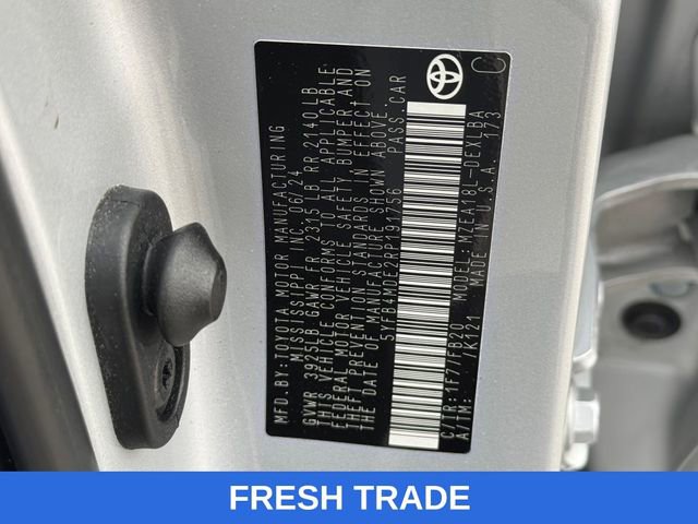 Used 2024 Toyota Corolla LE image 28