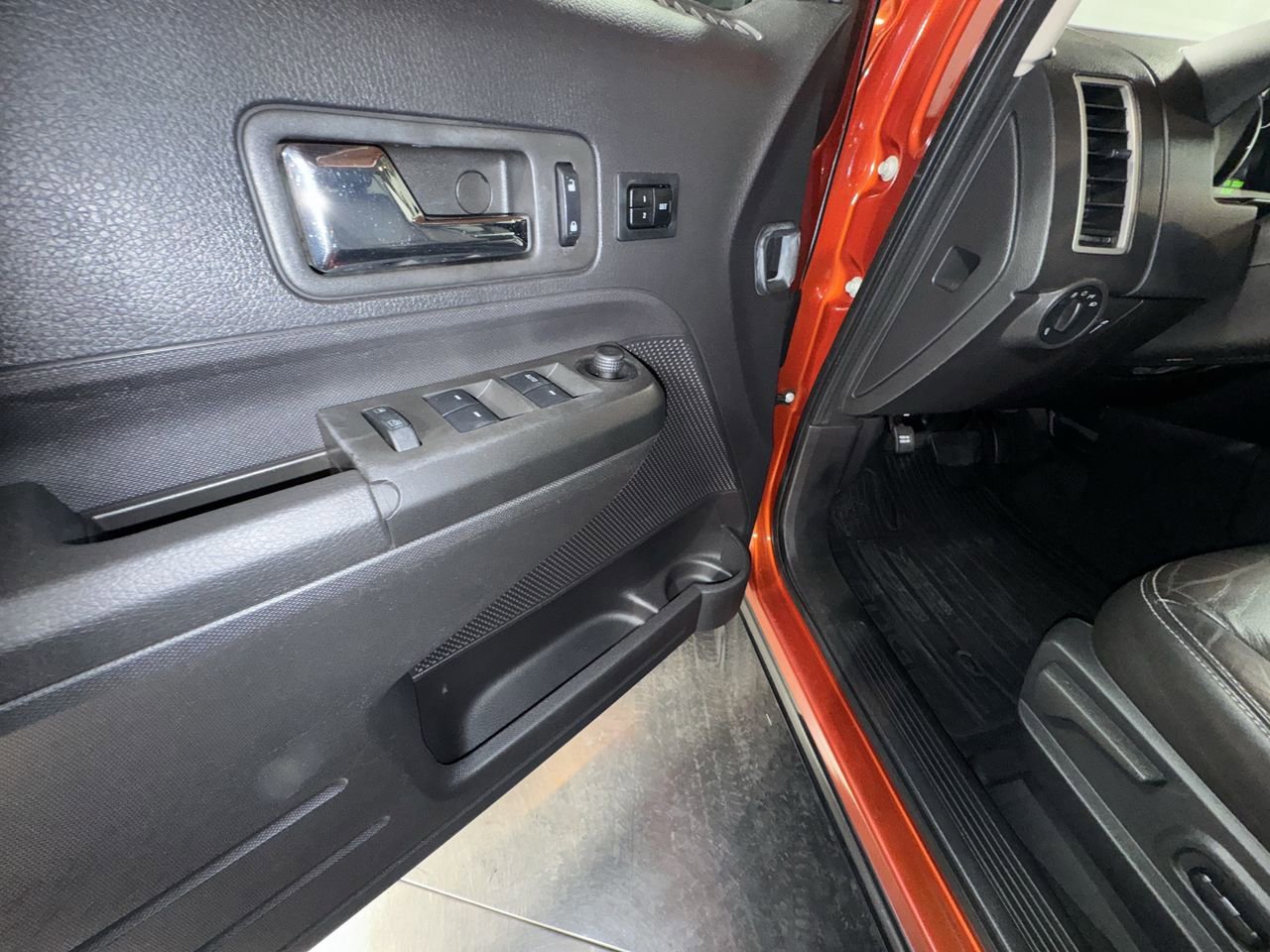 Used 2007 Ford Edge SEL image 20