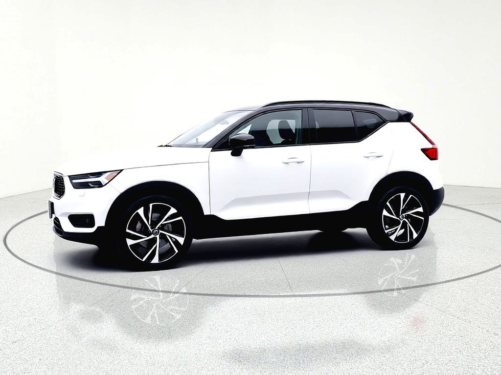 Used 2019 Volvo XC40 T5 R-Design AWD/4WD image 4