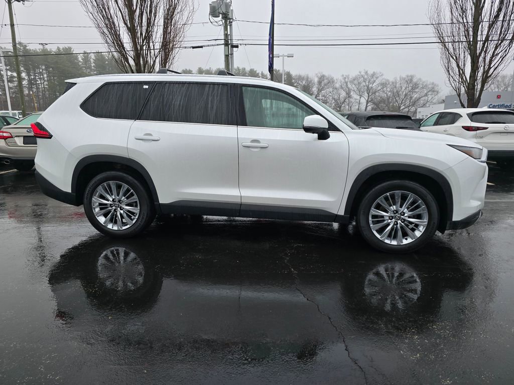Certified 2024 Toyota Grand Highlander Platinum image 8