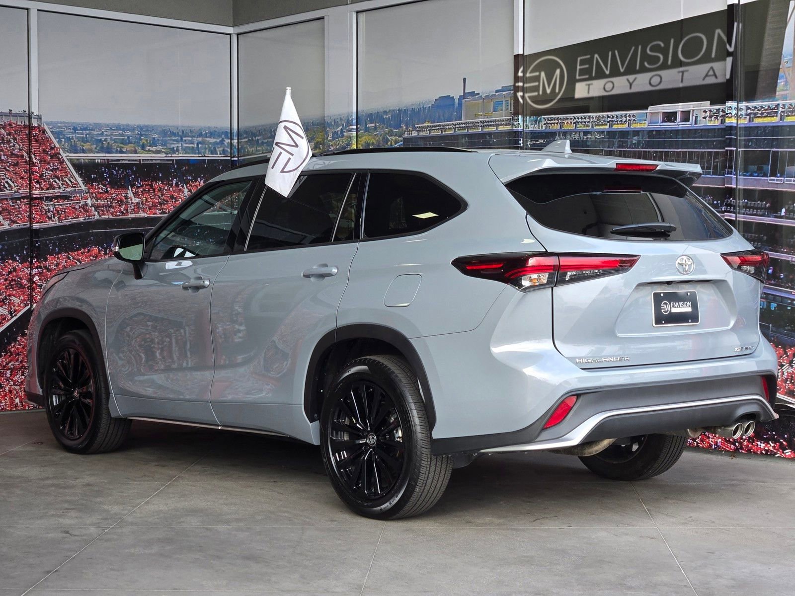 Certified 2025 Toyota Highlander XSE AWD/4WD image 6