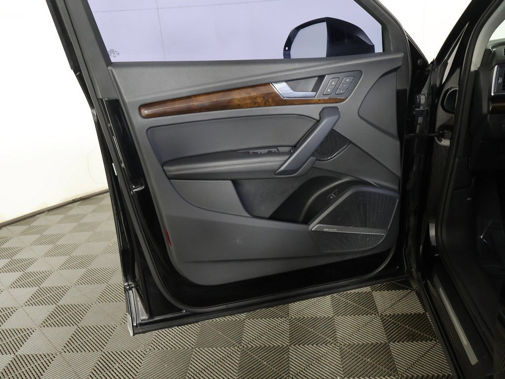 Used 2020 Audi Q5 2.0T Premium Plus image 24