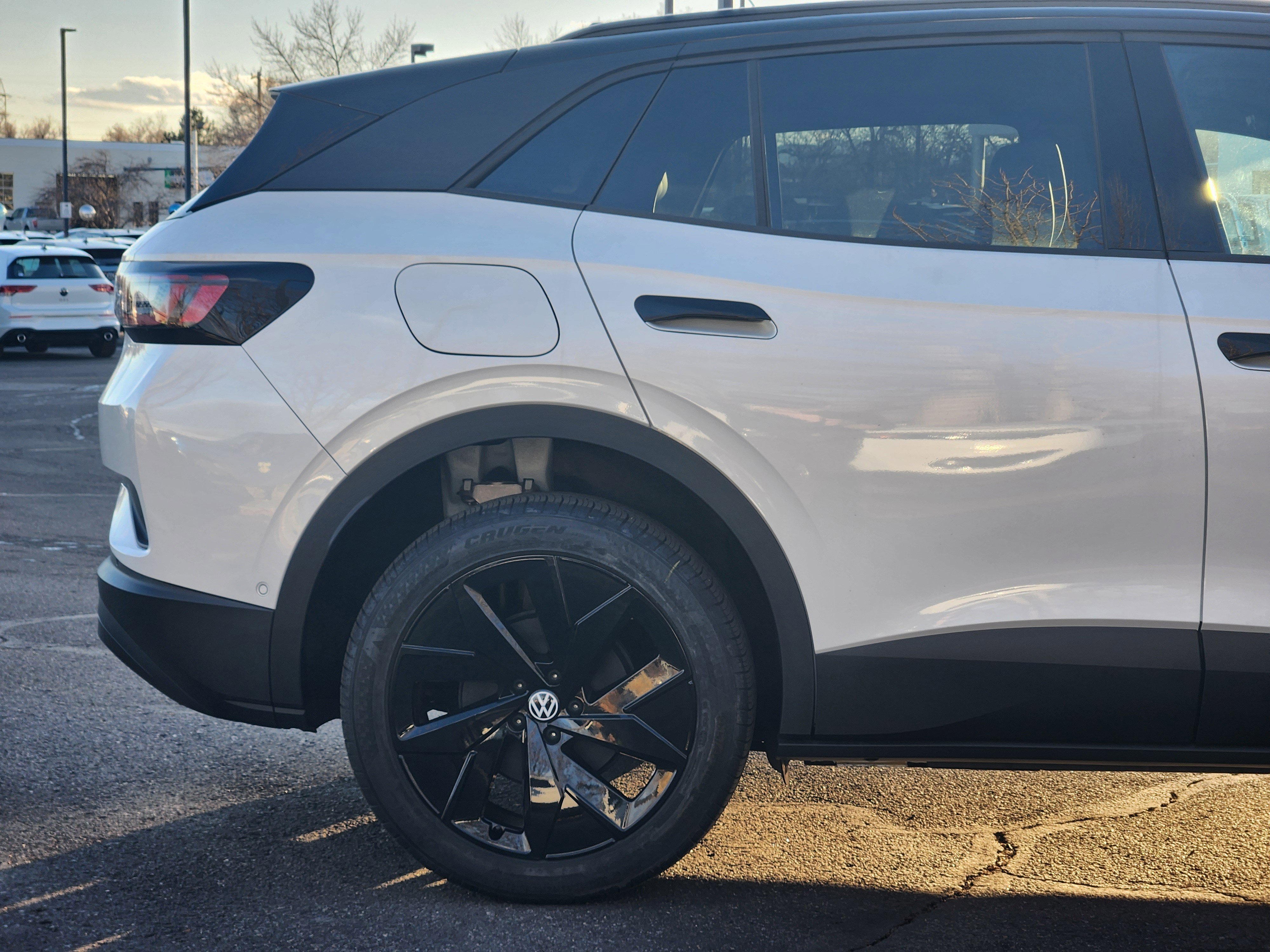 New 2026 Volkswagen ID.4 Pro S Plus image 7