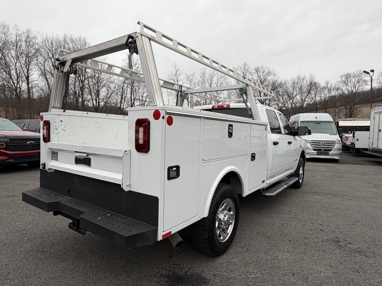 Used 2022 RAM 2500 Tradesman w/ Chrome Appearance Group image 7