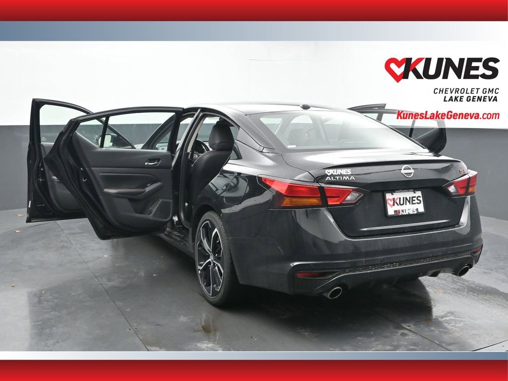 Used 2024 Nissan Altima 2.5 SR image 53