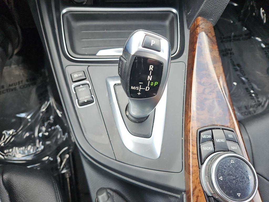 Used 2015 Chrysler 200 Limited w/ Convenience Group FWD image 57