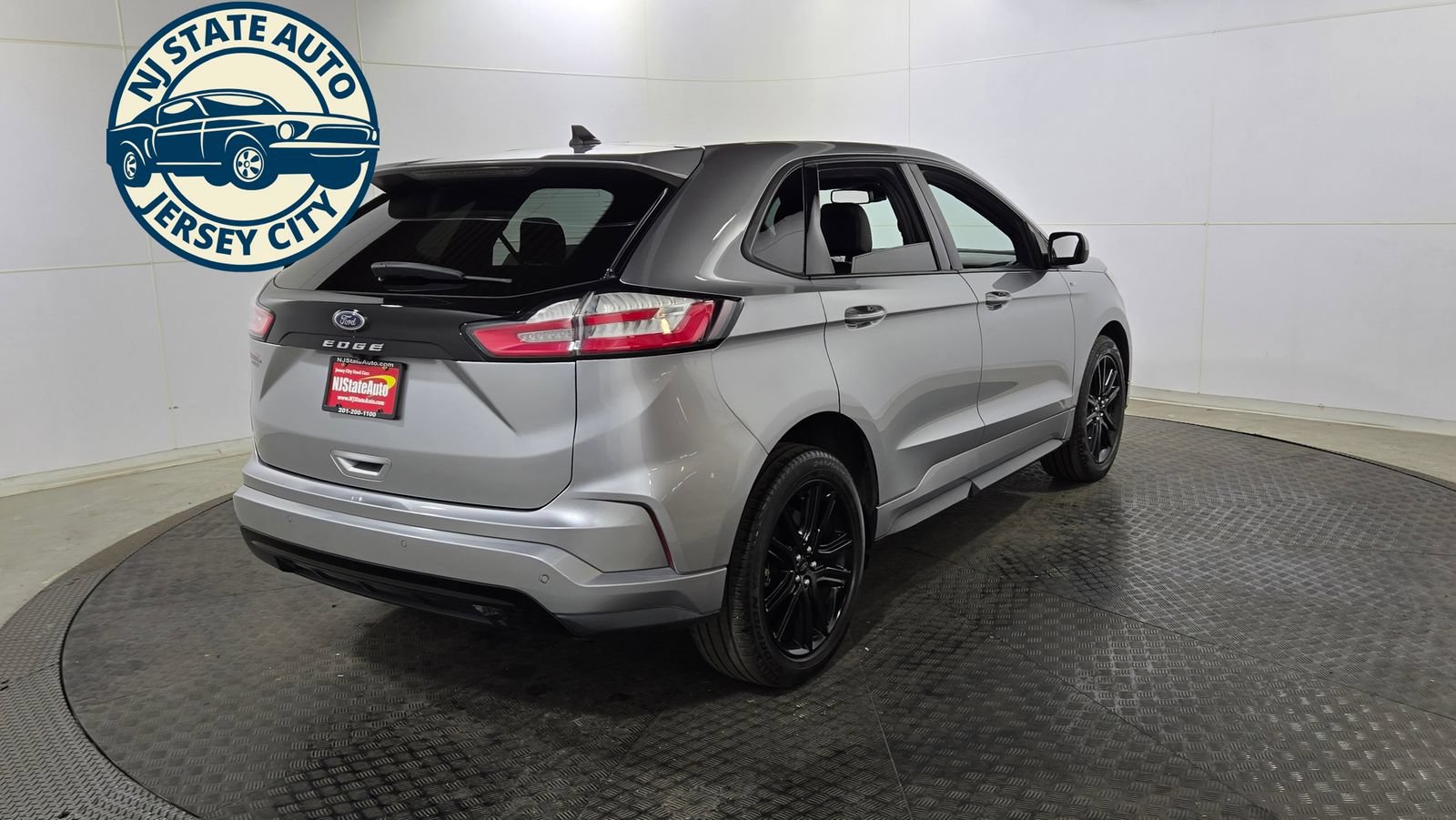 Used 2022 Ford Edge ST-Line AWD/4WD image 7