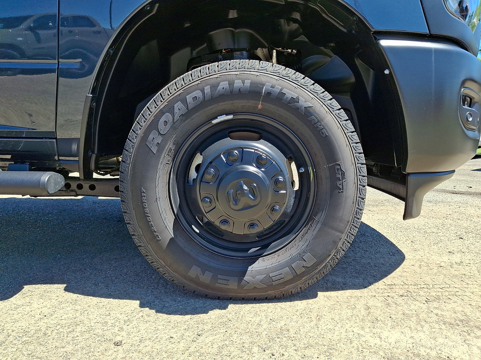 New 2026 RAM 3500 Tradesman AWD/4WD image 5