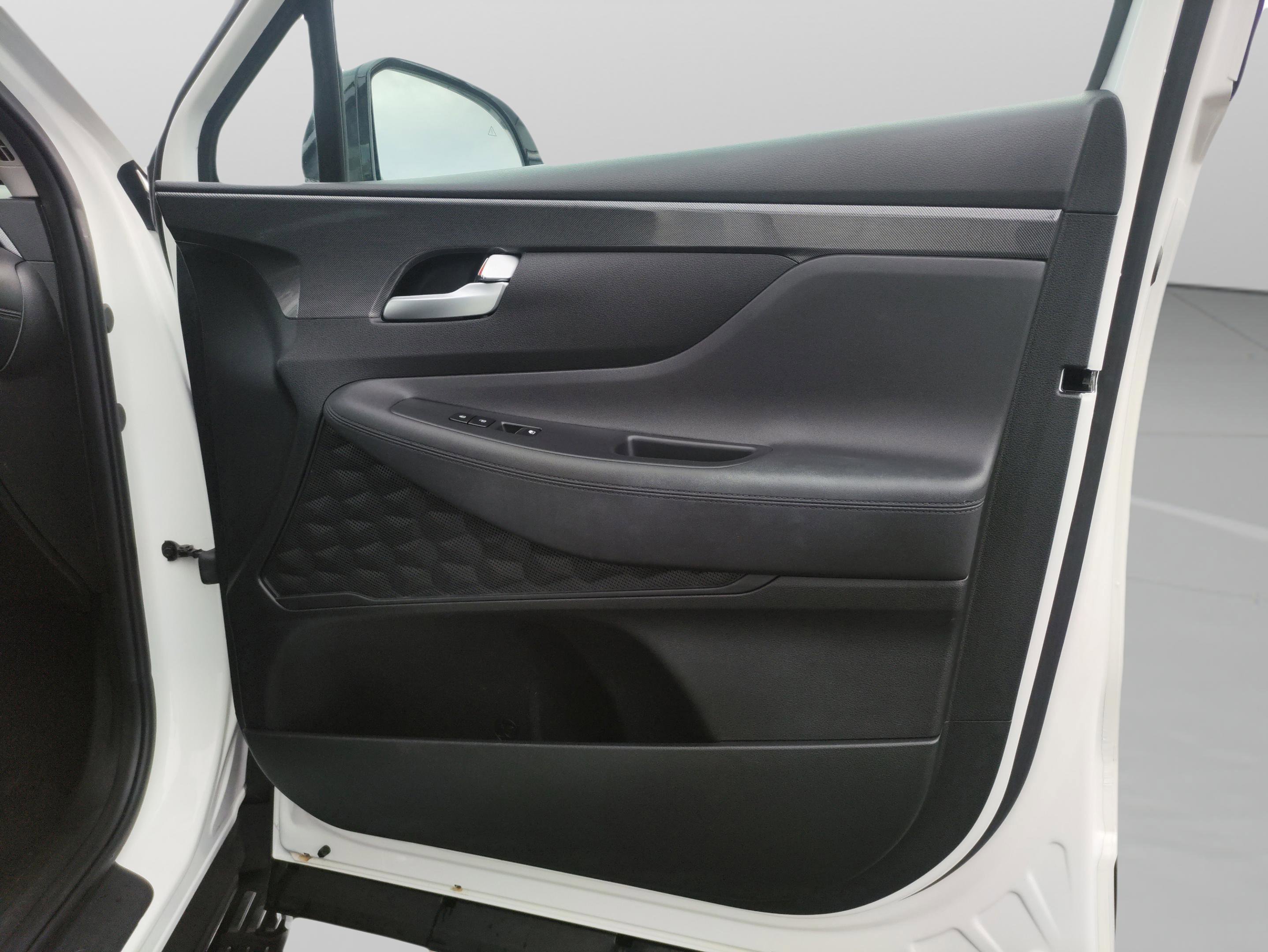 Used 2023 Hyundai Santa Fe XRT image 29