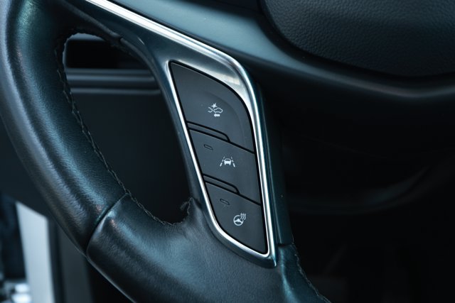 Used 2018 Cadillac XT5 Premium Luxury FWD image 14