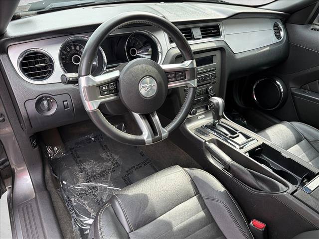 Used 2014 Ford Mustang Premium RWD image 16
