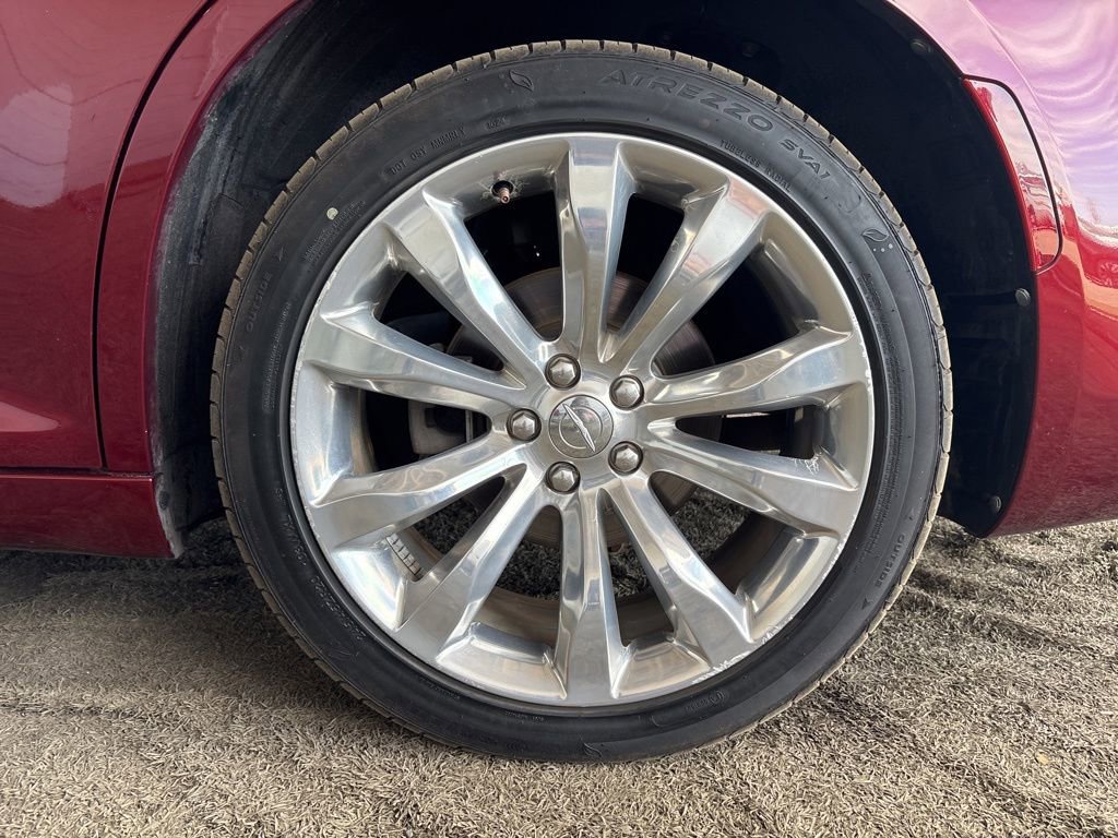 Used 2020 Chrysler 300 Limited RWD image 22