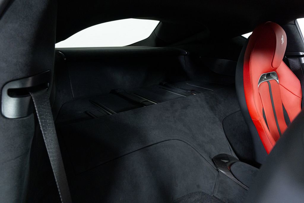 Used 2025 Ferrari 12Cilindri image 35