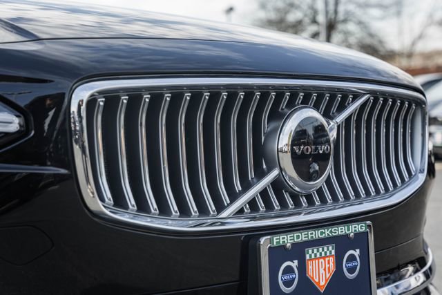 Certified 2023 Volvo S90 B6 Ultimate w/ Protection Package image 12