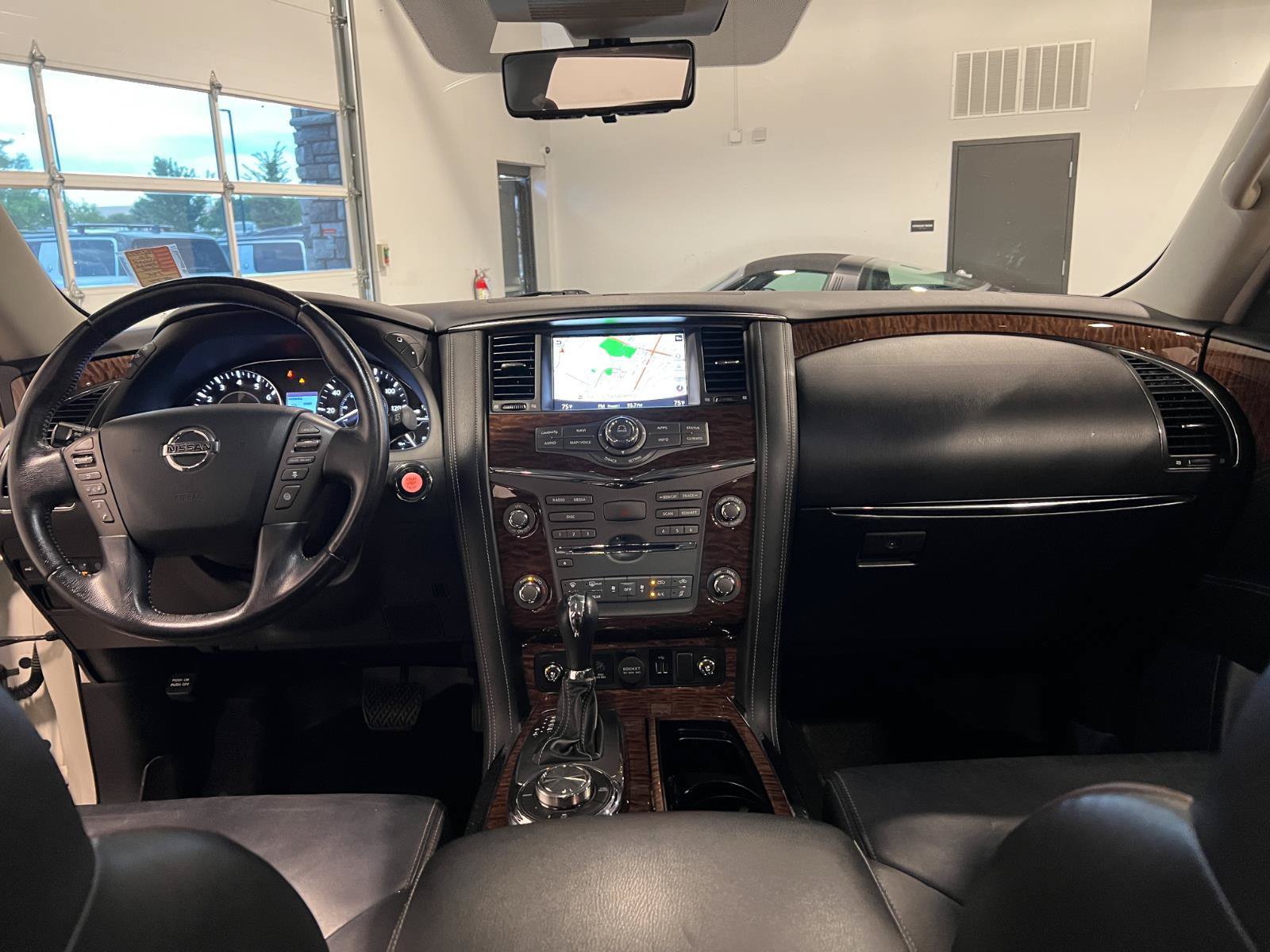 Used 2020 Nissan Armada Platinum w/ Interior Lighting Package AWD/4WD image 33