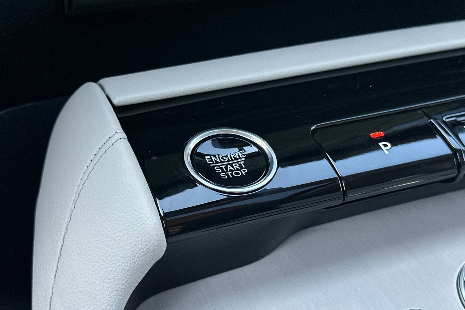 New 2026 Lincoln Navigator L Reserve AWD/4WD image 23