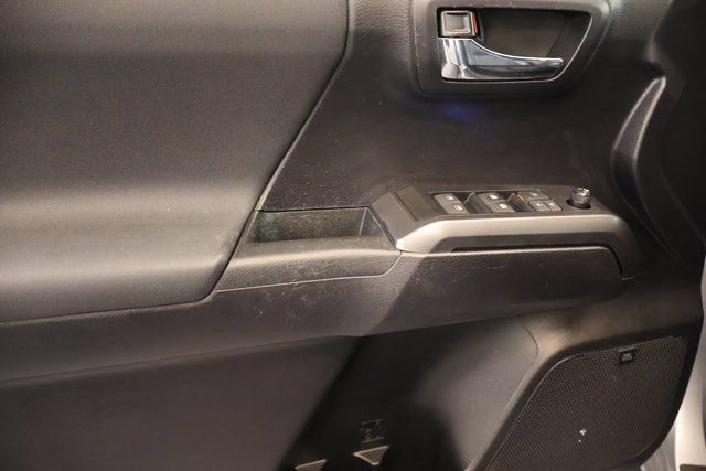 Certified 2020 Toyota Tacoma TRD Sport w/ TRD Premium Sport Package image 10