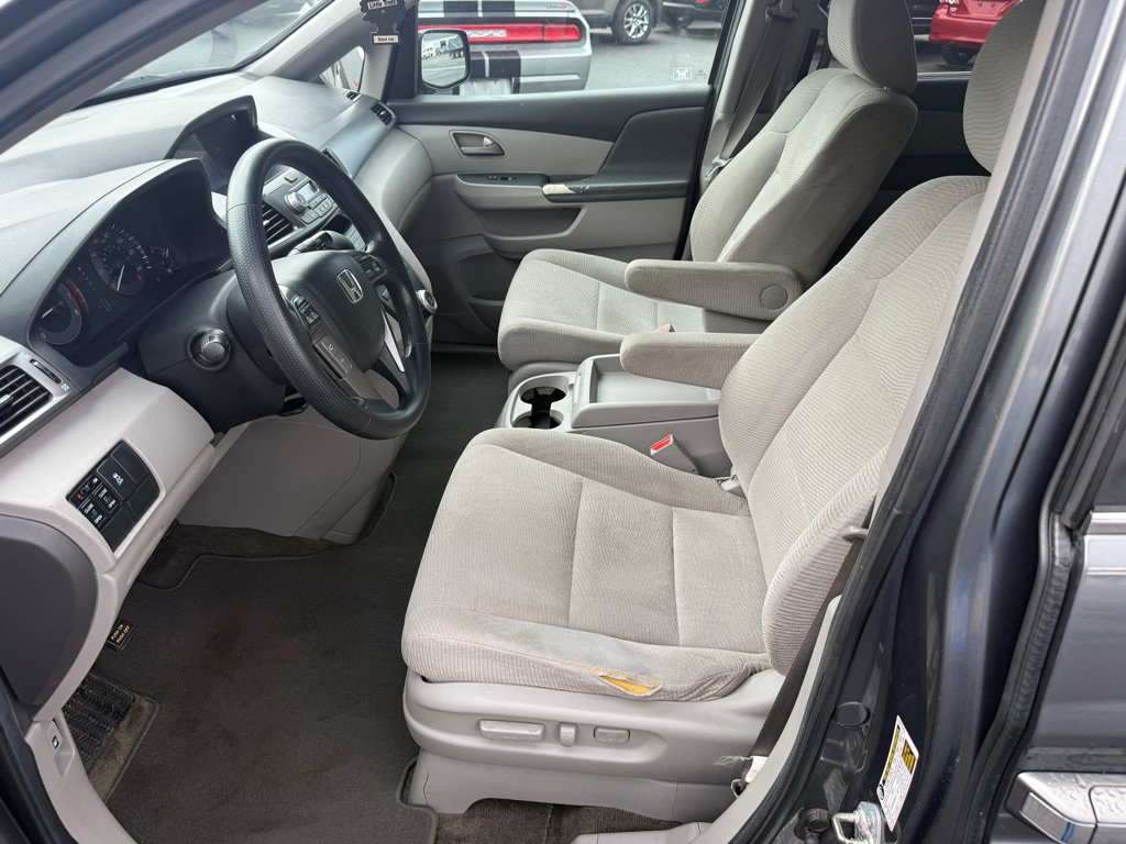Used 2012 Honda Odyssey EX image 8