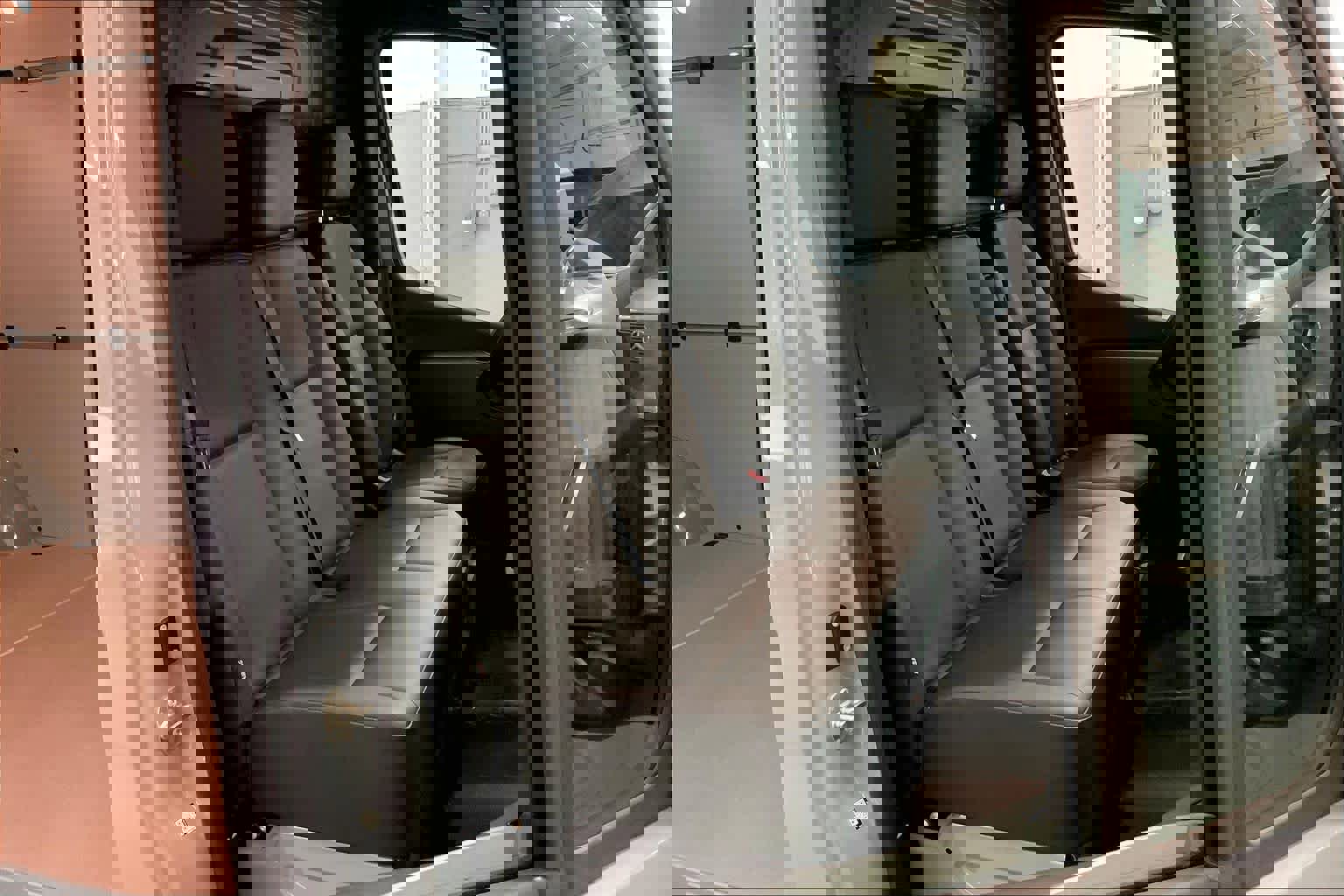 Used 2025 Mercedes-Benz Sprinter 2500 image 11