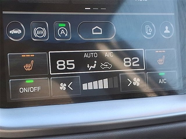 Used 2025 Subaru Outback Premium image 16