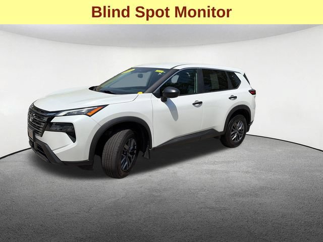 Used 2024 Nissan Rogue S AWD/4WD image 4