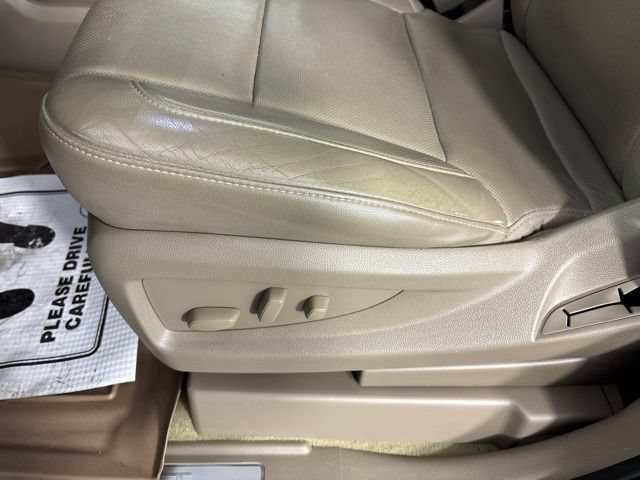 Used 2018 Chevrolet Tahoe Premier AWD/4WD image 29
