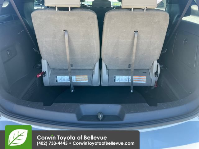 Used 2013 Ford Explorer XLT FWD image 39