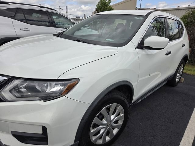 Used 2018 Nissan Rogue S image 10