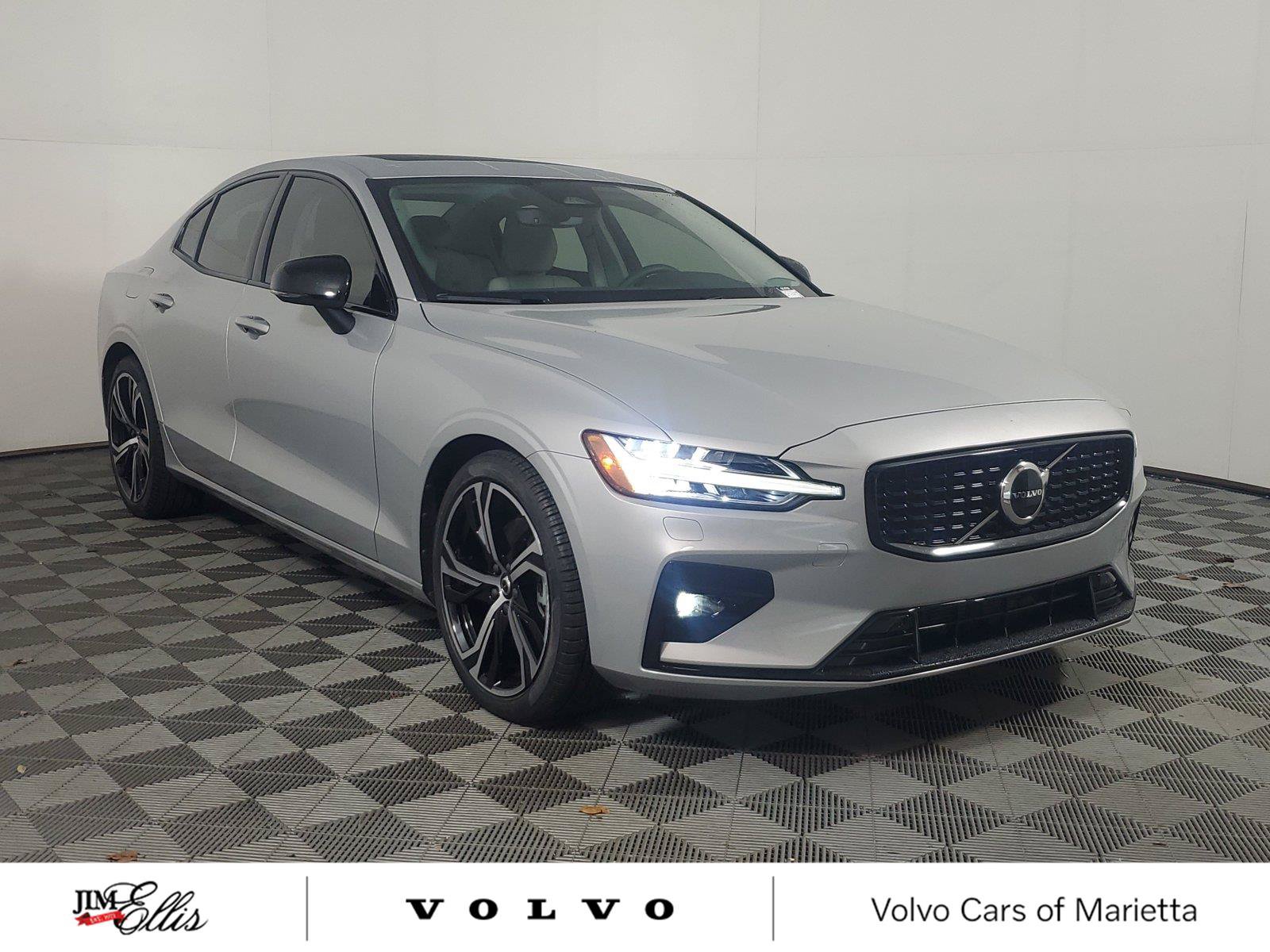 Used 2024 Volvo S60 B5 Core w/ Climate Package