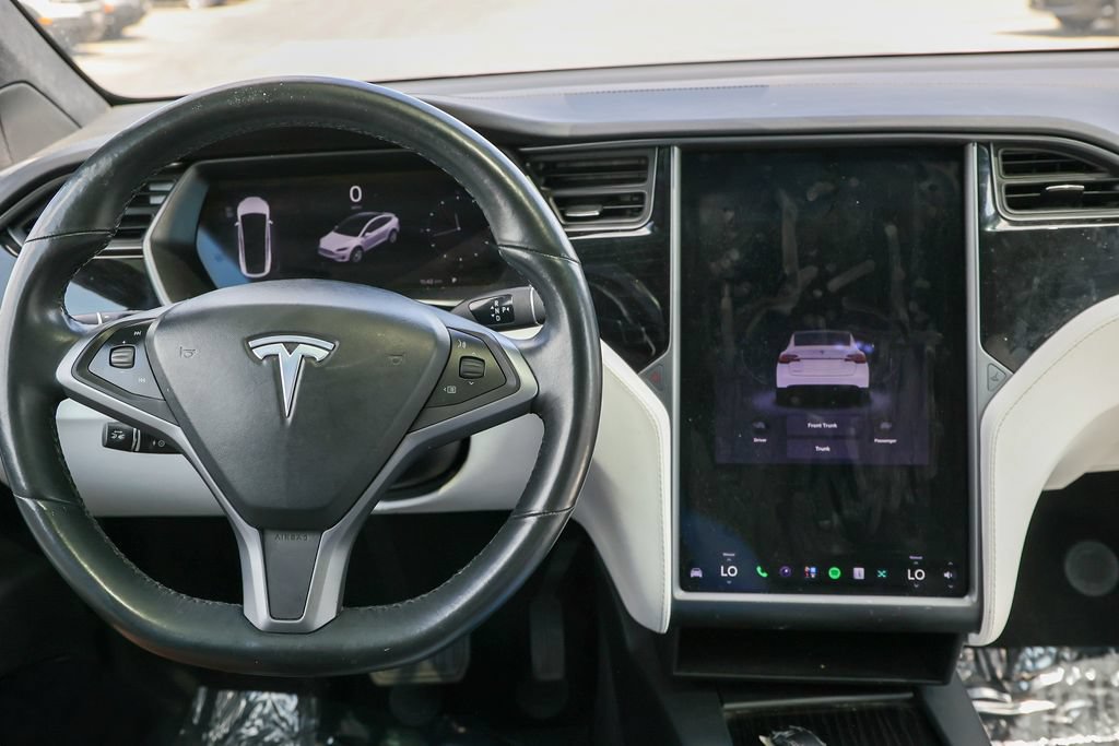 Used 2020 Tesla Model X Long Range AWD/4WD image 40