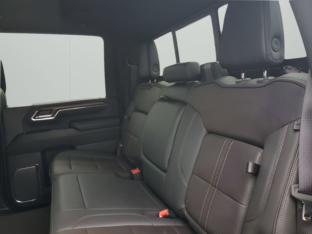 Used 2024 Chevrolet Silverado 2500 High Country w/ Midnight Edition image 20