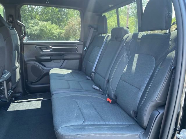 New 2025 RAM 1500 4x4 Crew Cab image 21