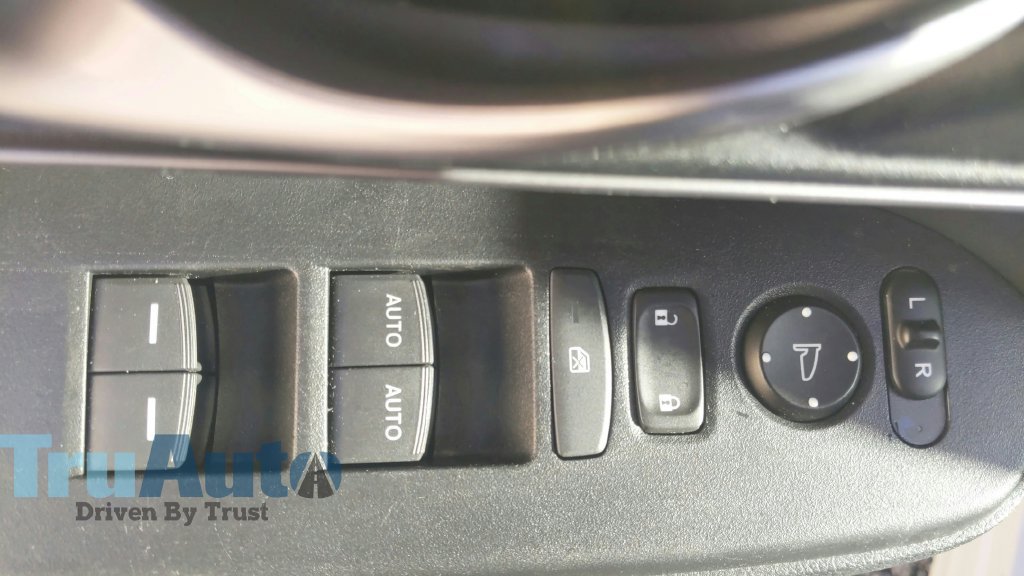 Used 2021 Honda CR-V EX-L image 19