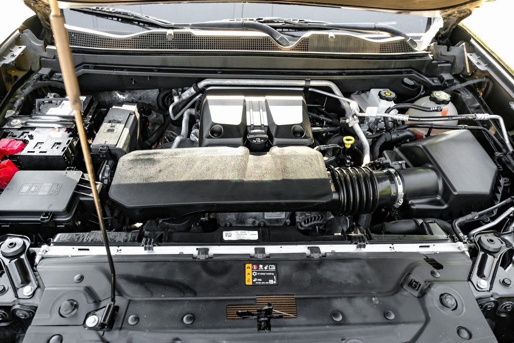 Used 2023 GMC Canyon AT4 w/ Canyon Safety Plus Package image 59