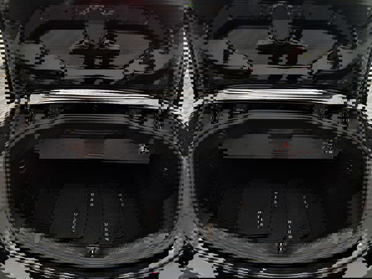 Used 2019 Mercedes-Benz E 450 4MATIC Cabriolet image 53