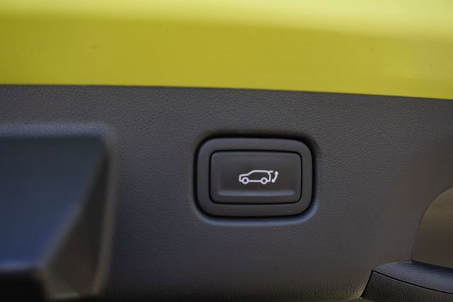 Used 2024 Hyundai Kona Limited image 21