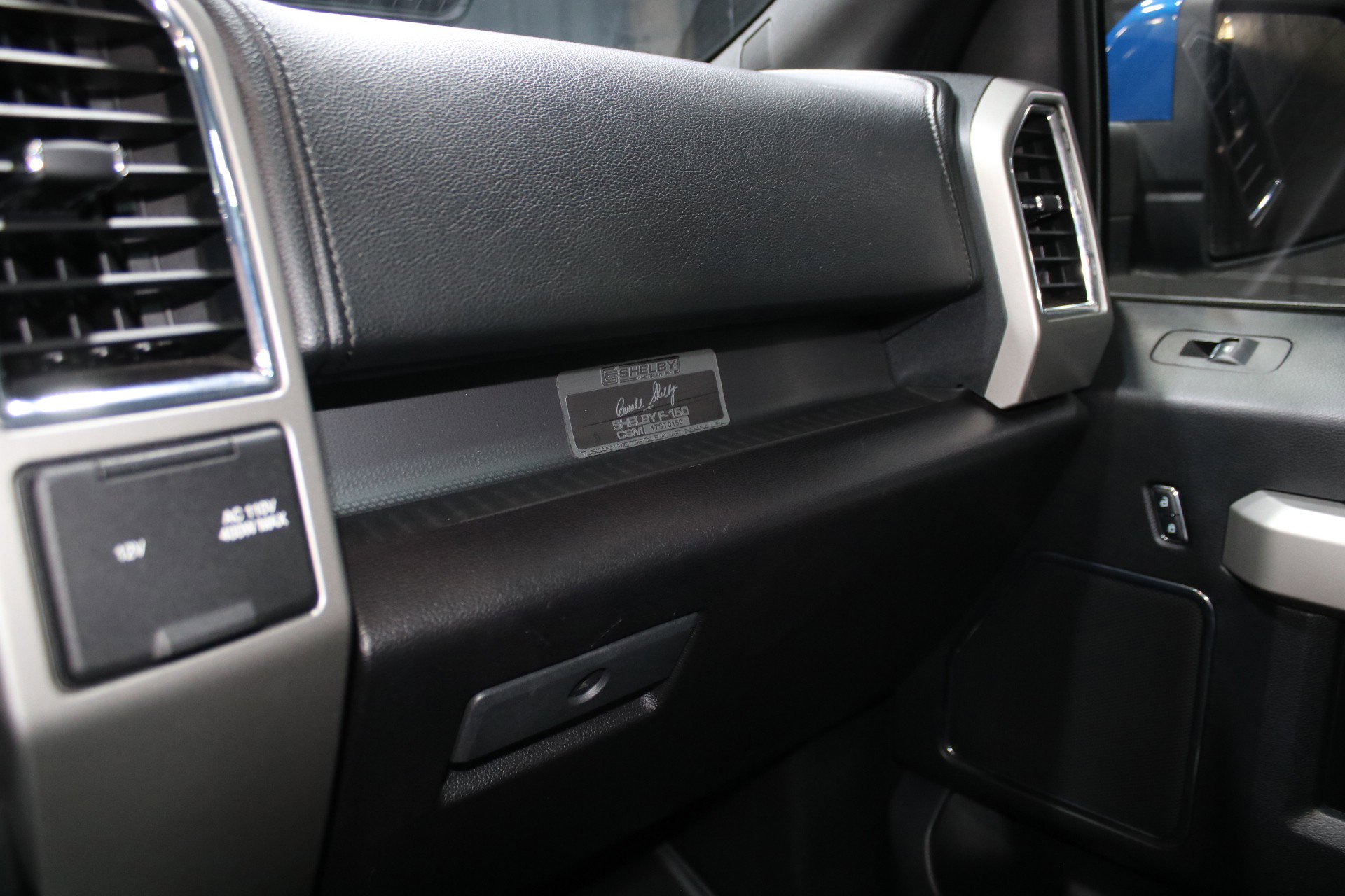 Used 2017 Ford F150 Lariat w/ Equipment Group 502A Luxury image 53